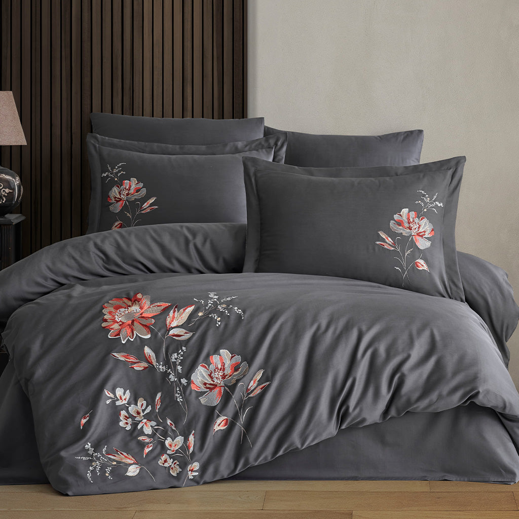 Luxury 100% Cotton Bed Linen Set in Anthracite Color – Soft and Breathable Fabric for a Comfortable Sleep